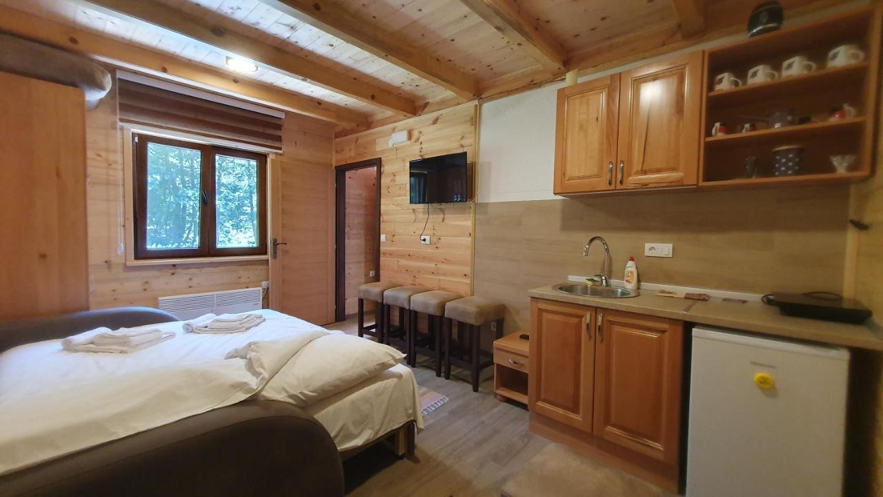 Apartment Kimovi Vajati *